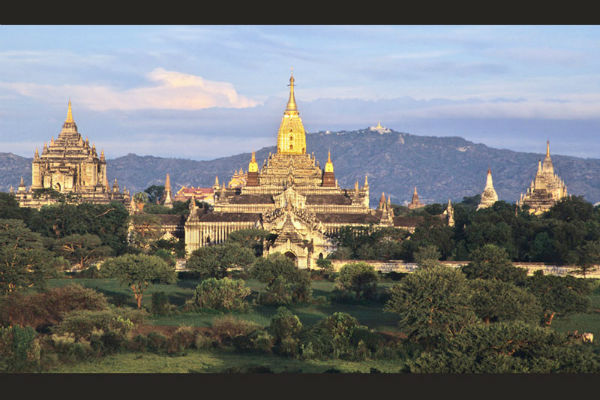Những ngôi đền linh thiêng nhất Bagan