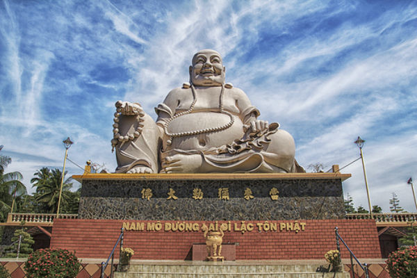 khám phá, trải nghiệm, chùa vĩnh tràng – ngôi chùa thờ phật lớn nhất tỉnh tiền giang