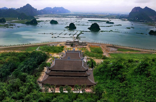 Chùa Tam Chúc – ngôi chùa lớn nhất thế giới