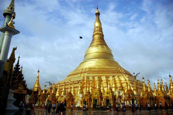 khám phá, trải nghiệm, chùa sule ở yagon myanmar mang kiến trúc độc đáo
