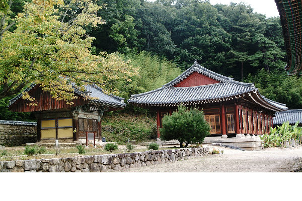 khám phá, trải nghiệm, chùa yagasa ở daegu yên bình tọa lạc giữa thung lũng