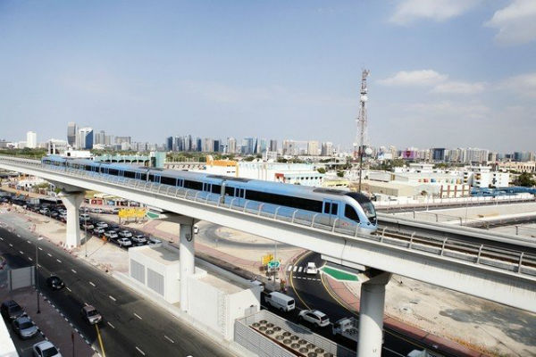 Tàu ngầm Metro Dubai tự động hoàn toàn dài nhất thế giới
