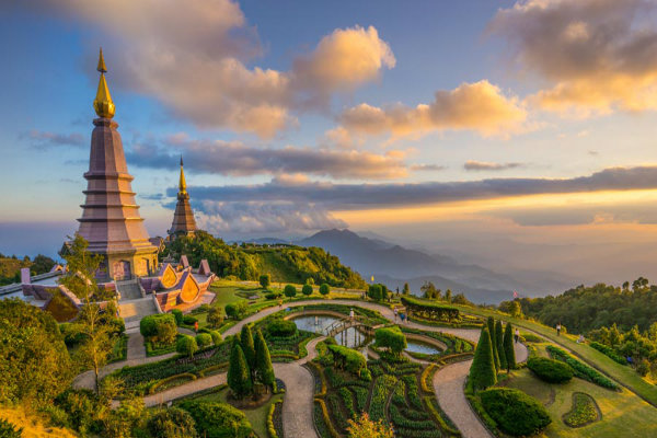 Tìm về vùng đất tâm linh Chiang Mai với sự cổ kính và bình yên.