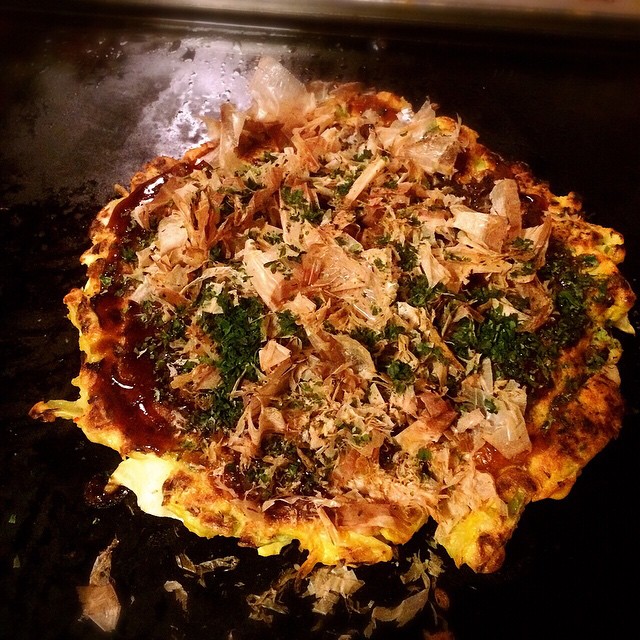 , okonomiyaki và takoyaki, okonomiyaki, 10 địa chỉ tốt nhất ở tokyo để thưởng thức món bánh xèo okonomiyaki chuẩn vị