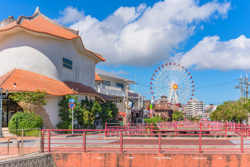 làng mỹ, ishigaki island, miyakojima, naha, sân bay, haneda, phà, vận chuyển, mẹo và cách làm, phương tiện giao thông, khám phá okinawa - hành trình di chuyển và những địa điểm thú vị tại hòn đảo nhiệt đới của nhật bản