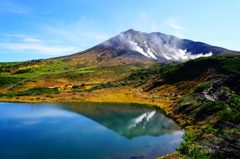 Khám phá các Công viên quốc gia ở Hokkaido - Thiên đường dưới hạ giới được tạo nên bởi núi, hồ và biển