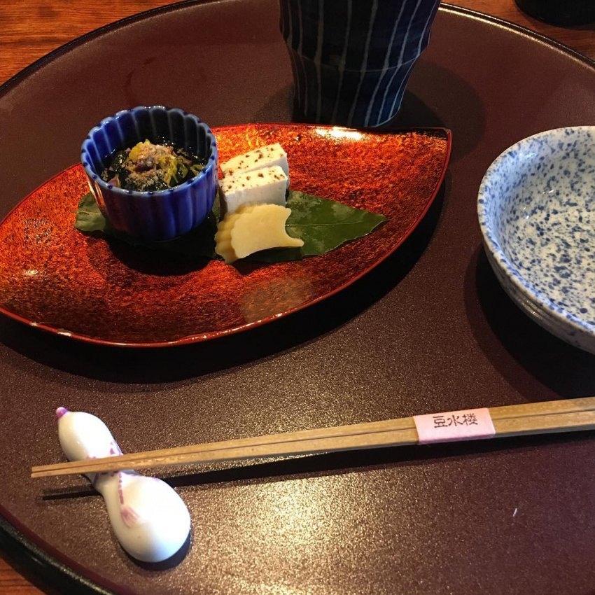 , sake & đồ uống có cồn khác, thực phẩm nhật bản khác, izakaya, bars, pubs, món tráng miệng, đồ ăn nhẹ, đồ ngọt, ẩm thực, nhật bản, 15 nhà hàng noryoyuka dọc sông kamogawa giúp bạn tận hưởng mùa hè đầy thi vị ở kyoto