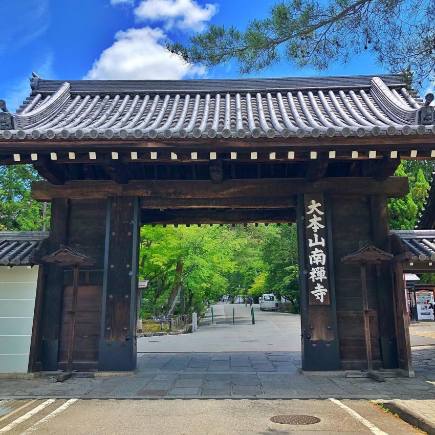 20 địa điểm chụp ảnh đẹp ở Kyoto: Từ những tòa nhà lịch sử đến cảnh quan thiên nhiên