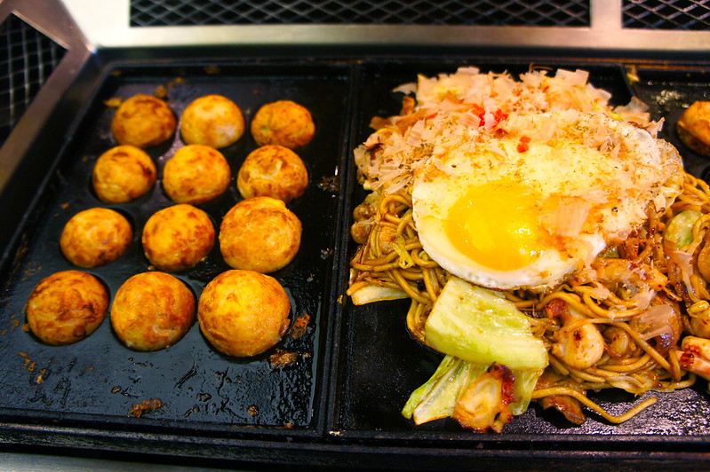 bánh gạo, namba, osaka, okonomiyaki và takoyaki, các món ăn nhật bản khác, nhật bản, 7 địa điểm tuyệt vời để thưởng thức takoyaki tại osaka