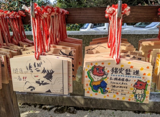 anime, đền kamado, manga, tại sao ngôi đền thần đạo này thành nơi trưng bày fan-art của cộng đồng “ghiền” manga?