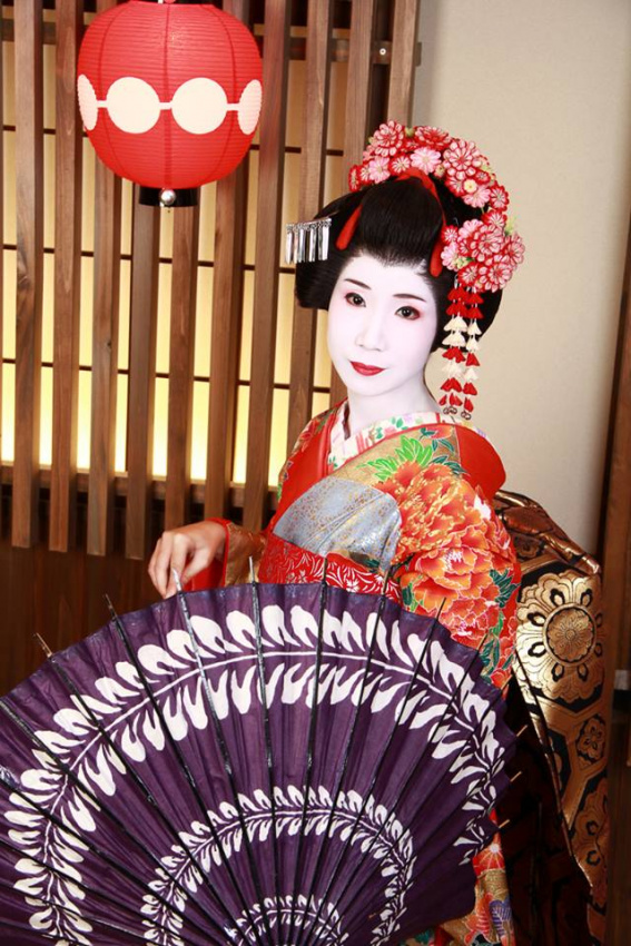 kimono, maiko, [khám phá hậu trường] bí mật đằng sau lớp trang điểm của nàng maiko