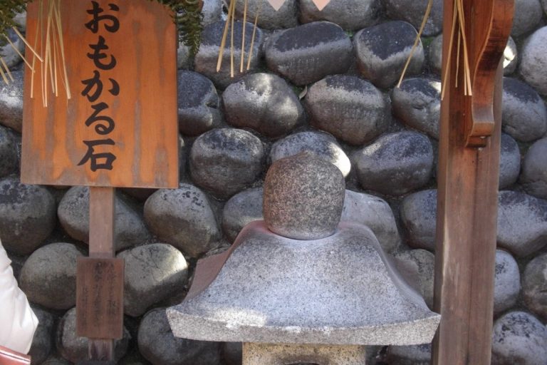 fushimi inari taisha, jinja, kyoto, torii, điều ước thành hay không thành, chỉ cần khấn nguyện ở ngôi đền nổi tiếng nhất kyoto là biết ngay