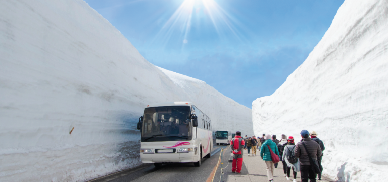 núi tateyama, sông hàn tourist, toyama, con đường tuyết có 1 không 2 trên thế giới