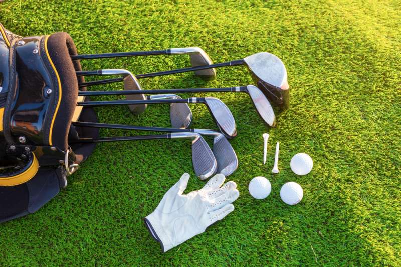 Chi tiêu của golfer cho thiết bị golf hàng năm