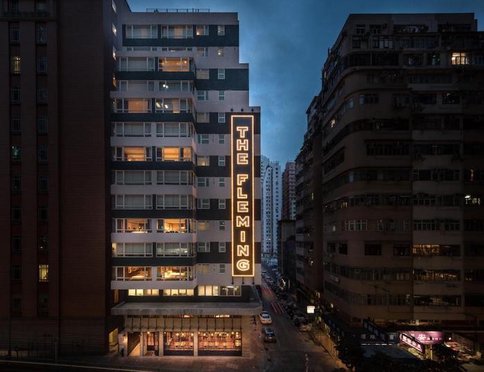 the fleming hong kong: khách sạn cổ điển khoác lên mình chiếc áo hiện đại ‘chiều lòng’ mọi tín đồ xê dịch