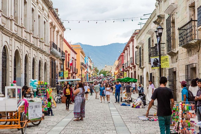 lạc lối giữa những thị trấn ở mexico đẹp như bước ra từ cổ tích