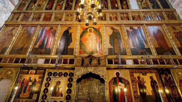 ghé thăm nhà thờ dormition ở moscow, lối kiến trúc độc đáo khiến du khách phải choáng ngợp