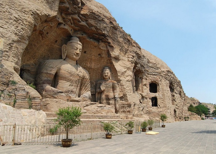 Hang đá Vân Cương, hang động hàng ngàn năm tuổi lưu giữ hơn 50.000 tượng Phật của Trung Quốc