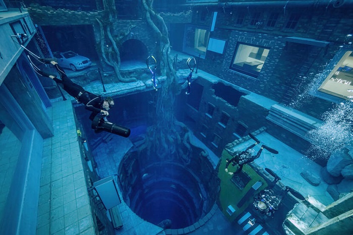 bể bơi sâu nhất thế giới tại dubai, nơi ‘ẩn giấu’ thành phố dưới nước khổng lồ