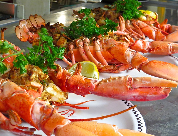 ngoài thiên đường biển hawaii, đây là list địa điểm thưởng thức hải sản ở mỹ ‘ngon nhức nách’