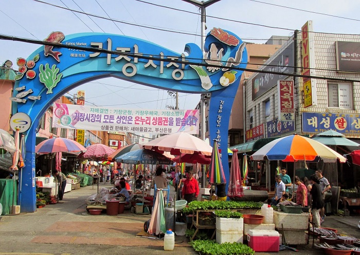 những khu chợ nổi tiếng nhất định phải khám phá khi ghé thành phố biển busan