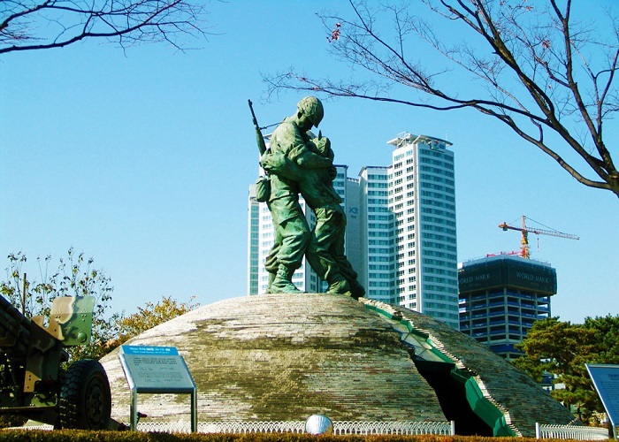 Đài tưởng niệm chiến tranh Hàn Quốc – di tích lịch sử nổi tiếng của xứ sở kim chi