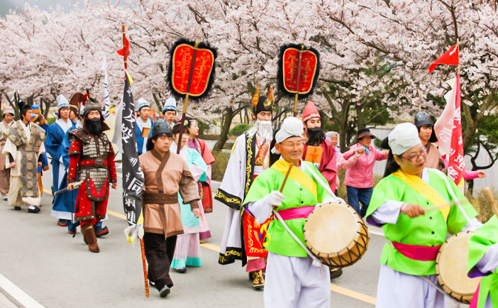 lễ hội mùa xuân hàn quốc, nét văn hóa truyền thống độc đáo mê hoặc lòng người