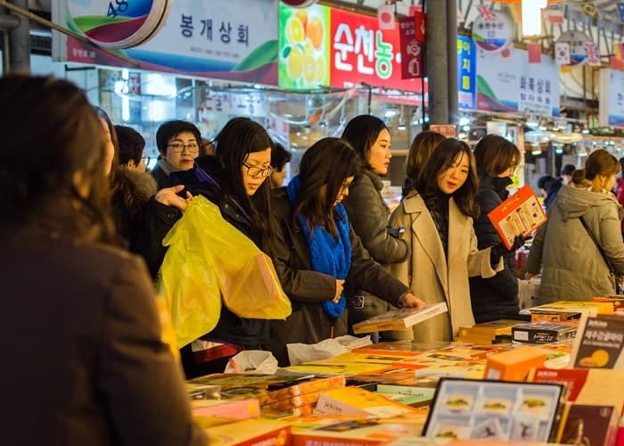 Du lịch đến Jeju, thử sống như một người bản xứ tại các khu chợ địa phương
