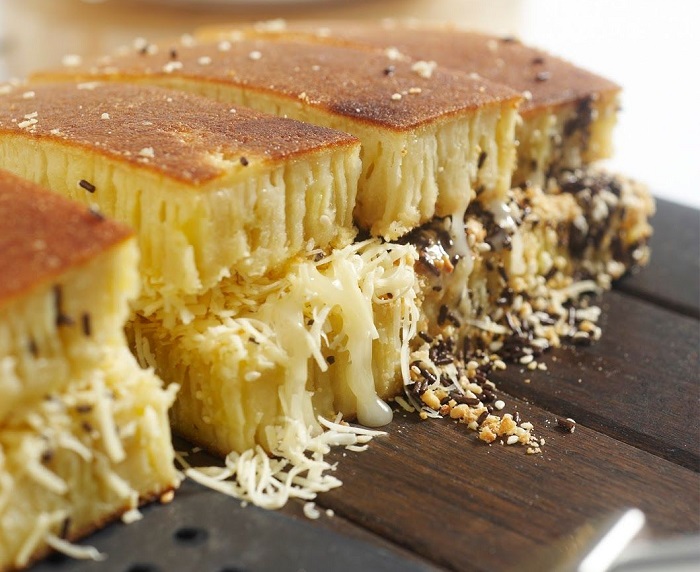 bánh martabak – điểm nhấn đặc biệt trong nền ẩm thực indonesia