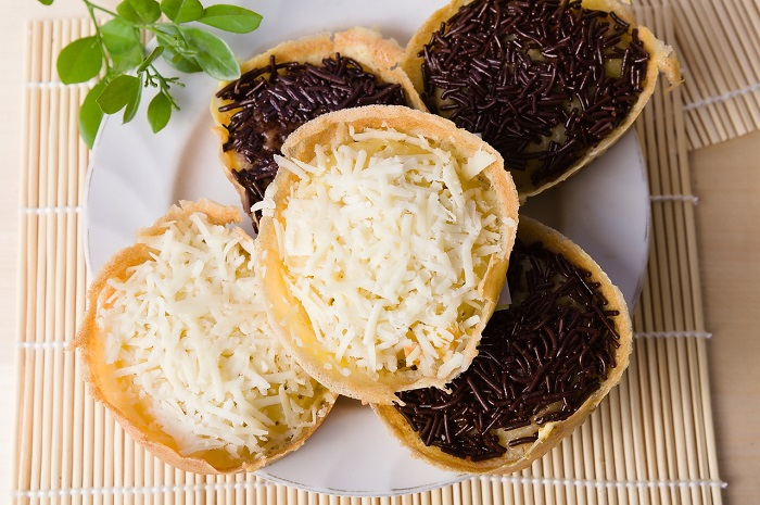 bánh martabak – điểm nhấn đặc biệt trong nền ẩm thực indonesia