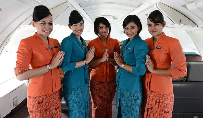 kebaya – trang phục truyền thống indonesia tôn lên nét đẹp phụ nữ á đông