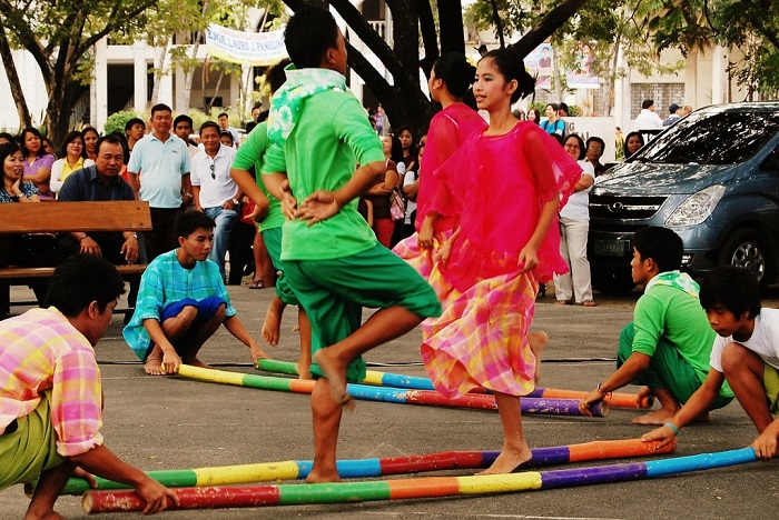 tinikling – vũ điệu cây tre của đảo quốc philippines