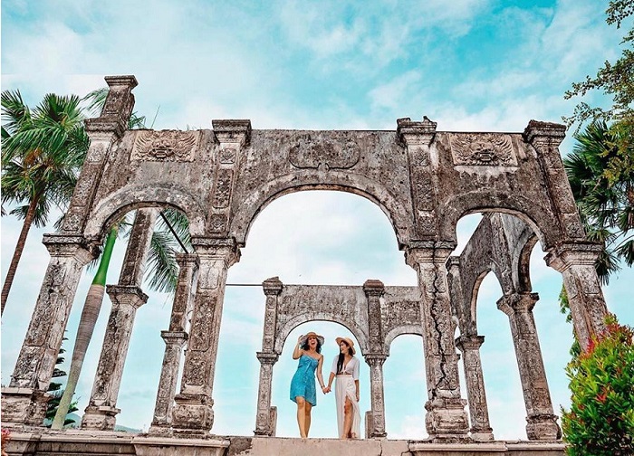 đắm chìm vào vẻ đẹp của những địa điểm du lịch indonesia nổi tiếng nhất