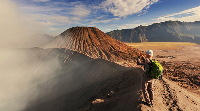 đắm chìm vào vẻ đẹp của những địa điểm du lịch indonesia nổi tiếng nhất