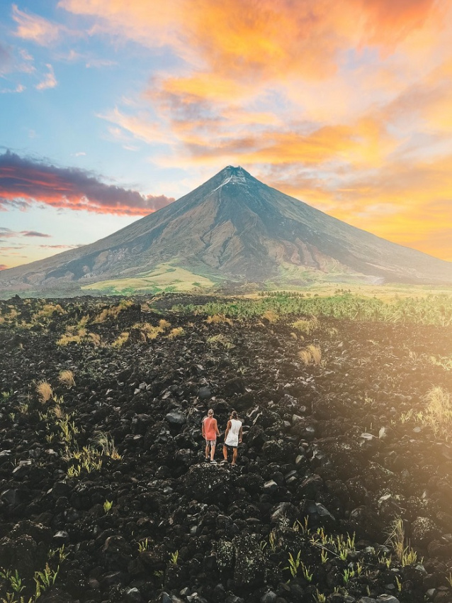 du lịch đến núi lửa mayon- philippines trải nghiệm có “một không hai”