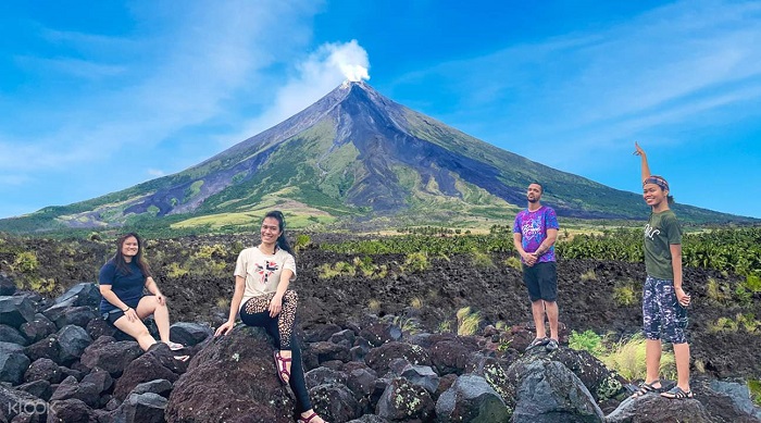 du lịch đến núi lửa mayon- philippines trải nghiệm có “một không hai”