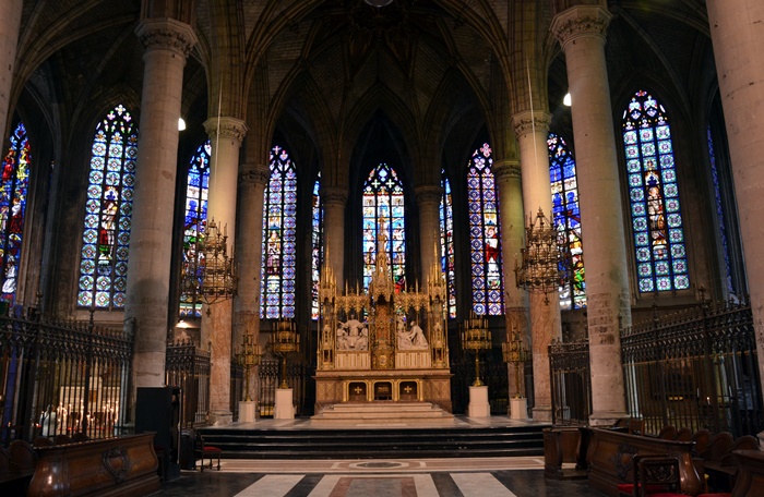 chiêm ngưỡng kiến trúc cổ kính của 6 nhà thờ đẹp nhất ở lille