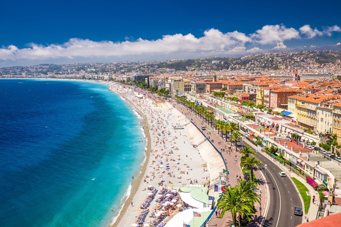 Top những bãi biển đẹp nhất tại Cannes say lòng du khách