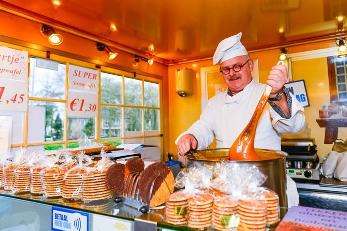 khám phá bánh stroopwafels của hà lan – món tráng miệng gây “nghiện” khiến du khách không khỏi “thương nhớ”