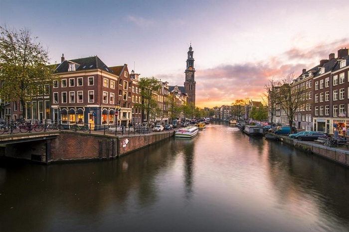 điểm mặt những kênh đào ở amsterdam dành cho chuyến vi vu lãng mạn