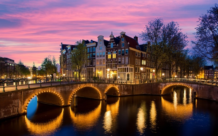 vẻ đẹp cổ kính phía tây vành đai kênh đào ở amsterdam