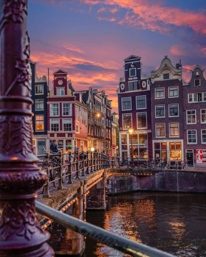 vẻ đẹp cổ kính phía tây vành đai kênh đào ở amsterdam
