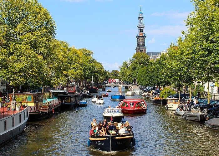 Vi vu Amsterdam, thành phố của những kênh đào thơ mộng