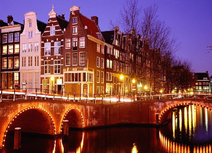 vi vu amsterdam, thành phố của những kênh đào thơ mộng
