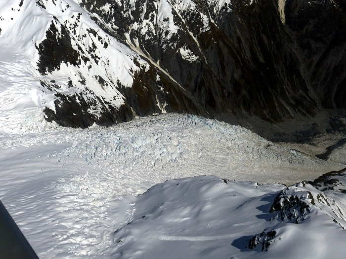 glacier country – vùng đất băng giá của nữ hoàng elsa
