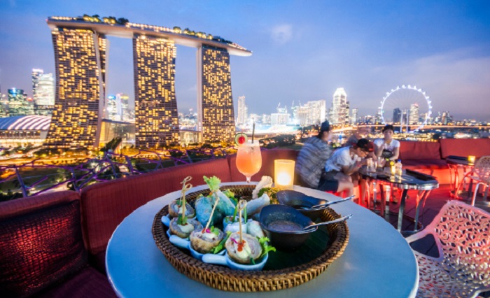 list 5 quán bar tầng thượng ở singapore vừa tình vừa chill để bạn “vui hết mình” 
