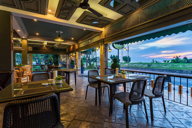 điểm qua 7 quán cafe view đẹp ở phuket không nên bỏ lỡ