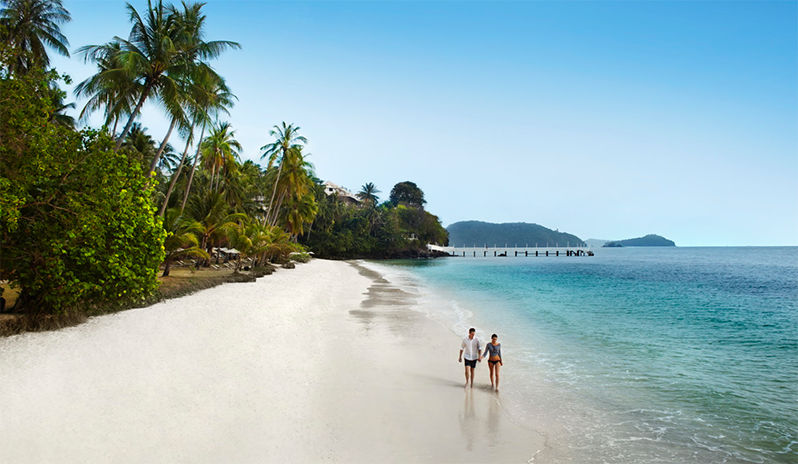 tận hưởng top 8 bãi biển đẹp ở phuket hấp dẫn du khách nhất