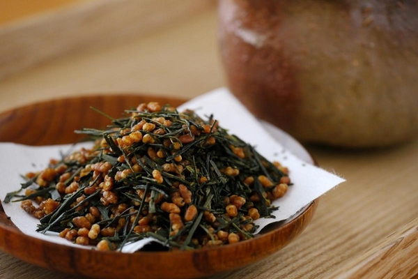 genmaicha – mát thơm trà xanh gạo lứt
