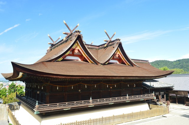 Okayama – Quê hương của Momotaro (Cậu bé quả đào)